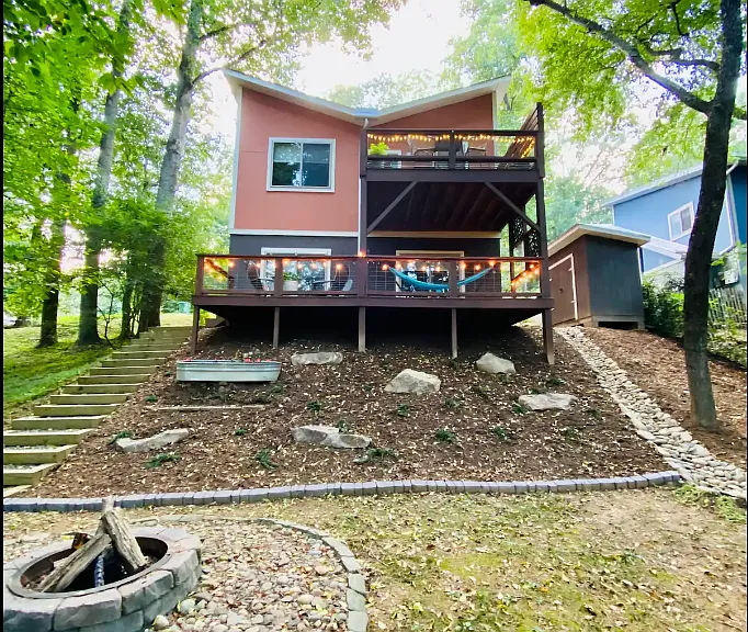 65 Honeysuckle Ln — Photo 2
