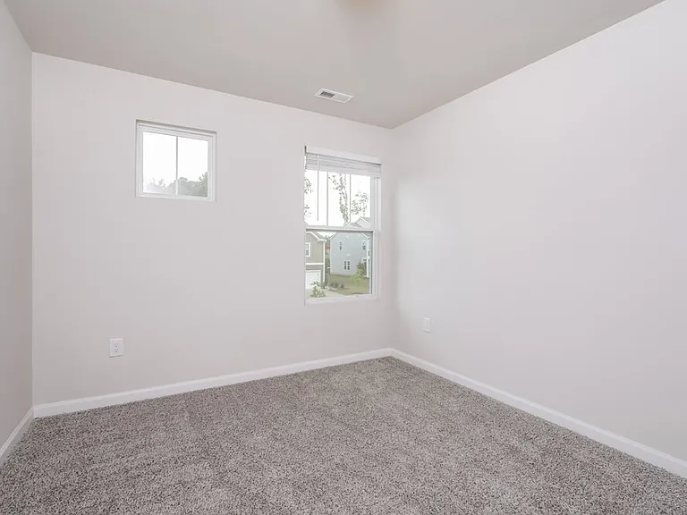 217 Brook Farm Ln — Photo 14
