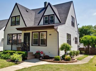 4433 N New England Ave, Harwood Heights, IL 60706