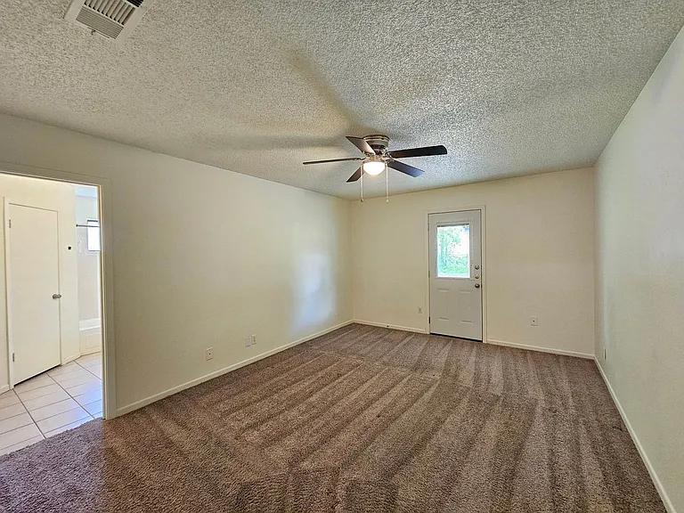 3201 Paintrock Dr — Photo 10
