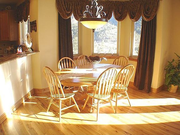 Breakfast Nook