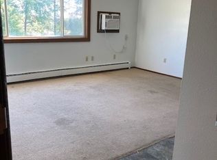 406 17th St NW APT 18, Mandan, ND 58554