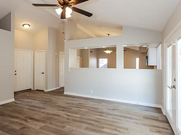 3rd image of 5656 W Mescal St