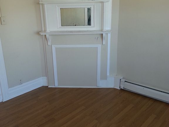 4th image of 378 Avon Ave #3R