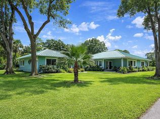 480 38th Ct, Vero Beach, FL 32968