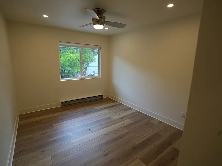 625 Davis Dr #4 — Photo 19