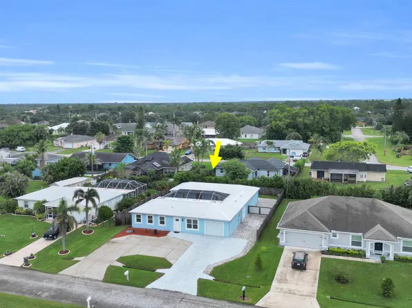 2849 SE NANCE Street, Port St Lucie, FL 34984