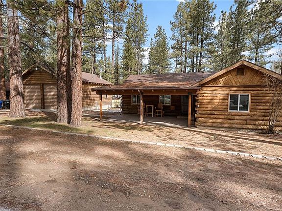 3rd image of 649 Barret Way