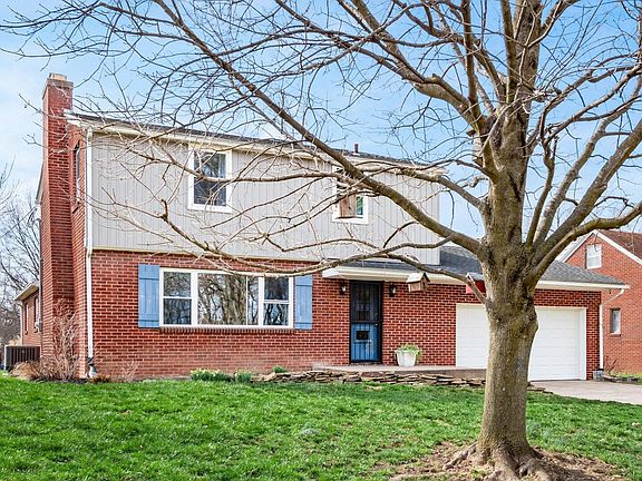 2nd image of 3125 E Highland Dr