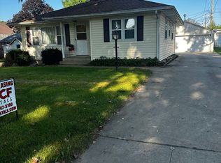 615 College St, Cedar Falls, IA 50613