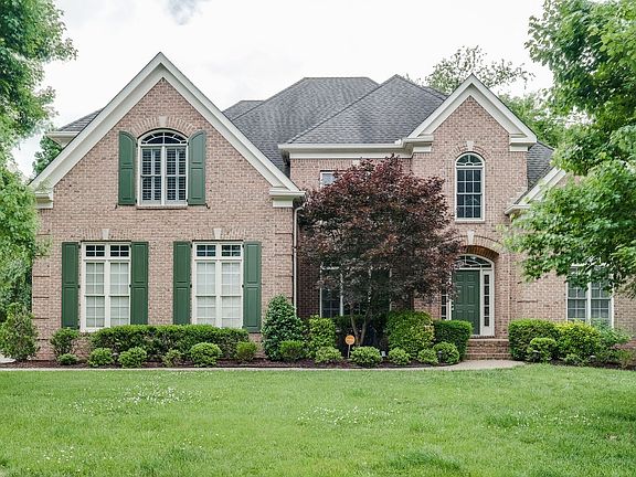 2nd image of 557 Ploughmans Bend Dr