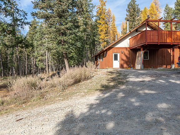 5th image of 1375 Lost Creek Dr