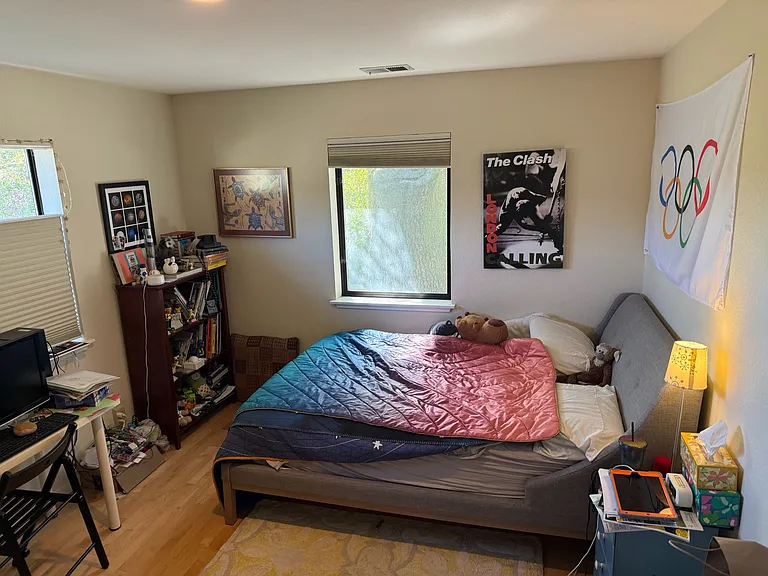 18 Acacia Rd — Photo 12