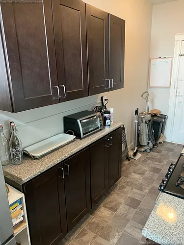 218 Kelton St #5 Photo 1