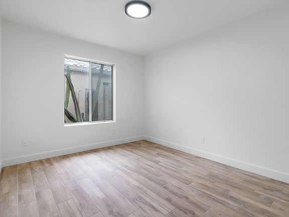 4th image of 16432 N 1st Dr