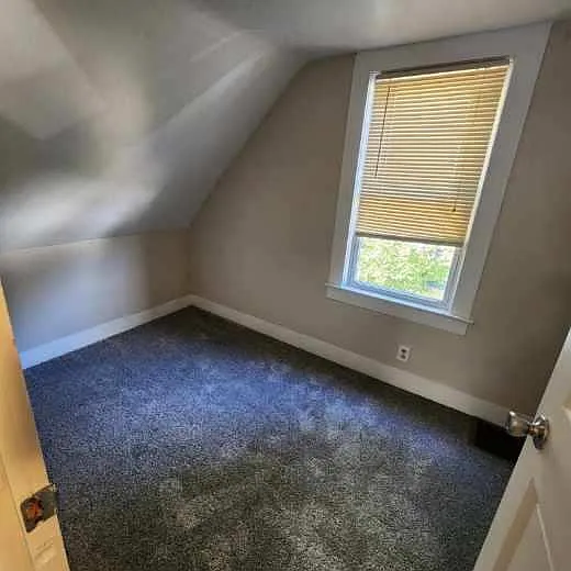 413 Ingleside Ter — Photo 14
