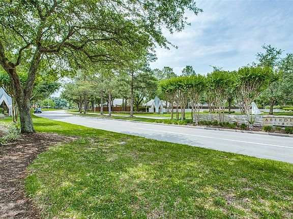 3rd image of 16139 Aberdeen Forest Dr