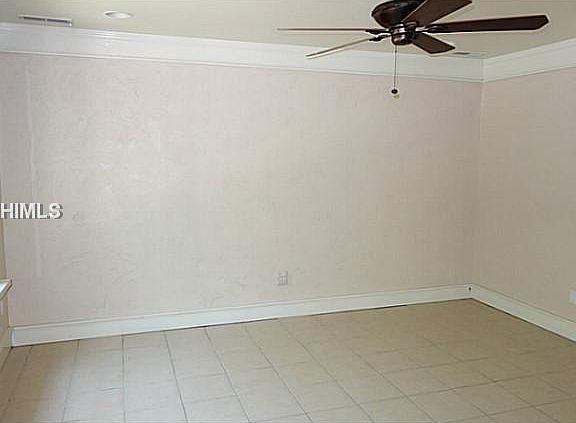 3rd image of 100 Mathews Dr APT 36