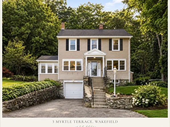 3 Myrtle Ter, Wakefield, MA 01880