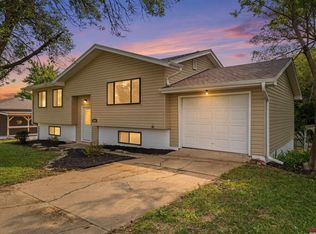 1020 C St, Palmyra, NE 68418