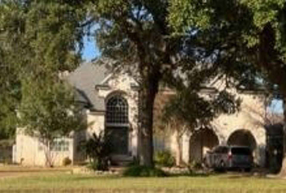 1st image of 2811 Peninsulas Dr