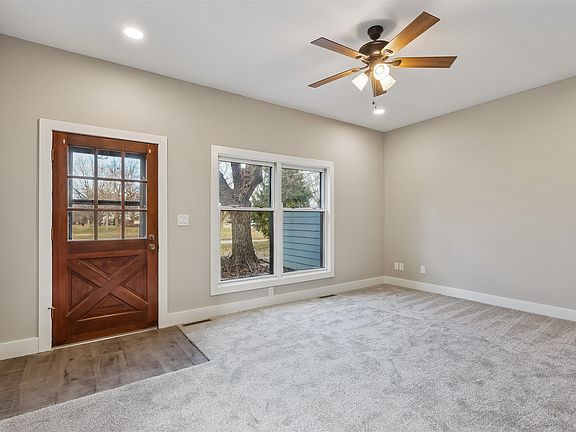 4th image of 6194 Terrace Dr #3