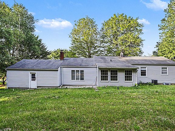 2nd image of 14644 Millard Rd