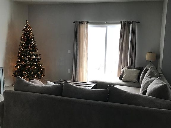 3rd image of 2880 Arborview Dr APT 18
