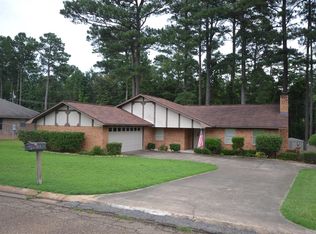 1516 Shady Ln, Magnolia, AR 71753