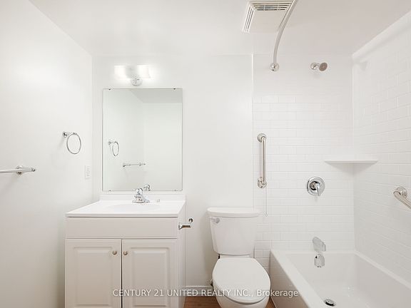 5th image of 921 Armour Rd #218