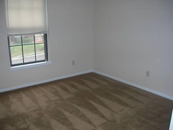 3rd image of 8336 Santa Fe Ln