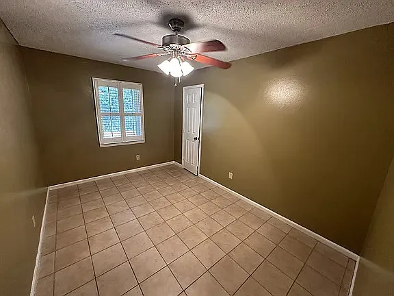 748 Timber Ridge Trl — Photo 8