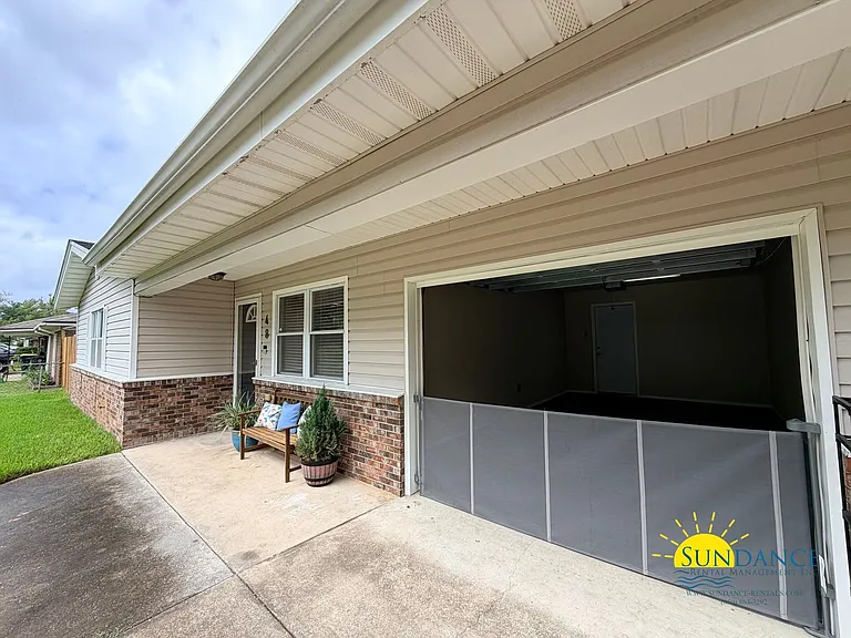 48 Poulton Dr — Photo 28