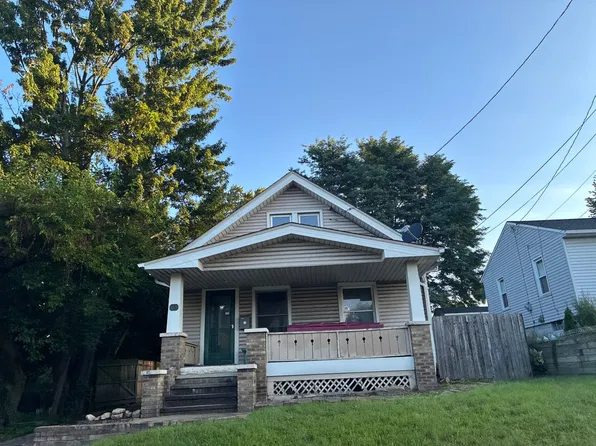 189 E Robinson Ave, Barberton, OH 44203