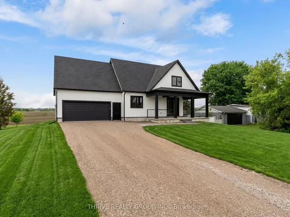 9887 Eric St, Lambton Shores, ON N0M 2N0