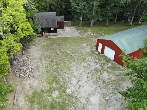 581 Noahs Ln, Bedford, KY 40006