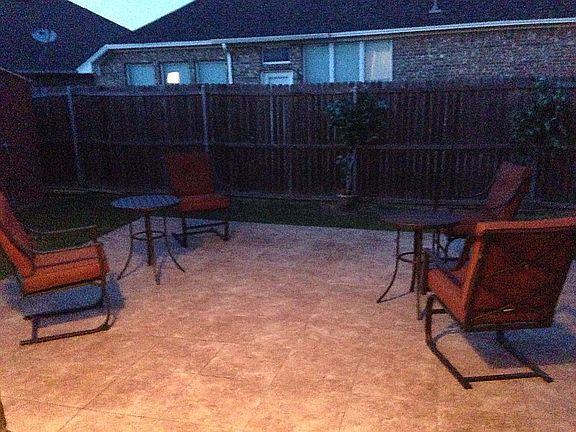 3rd image of 2708 Lake Way Dr