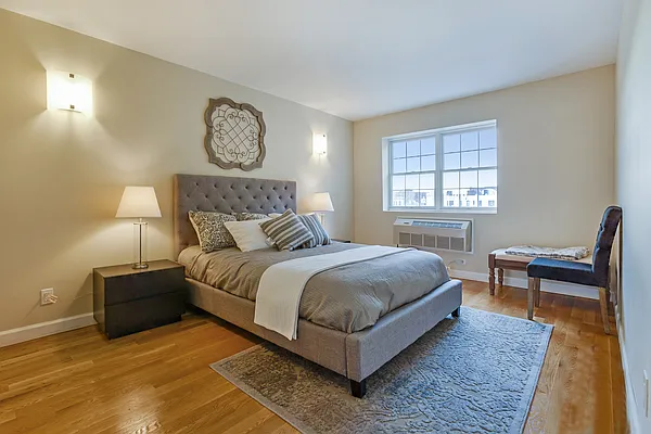 Rented by Compass | media 4