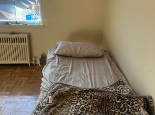 10 Ionview Rd, Toronto, ON M1K2Z2