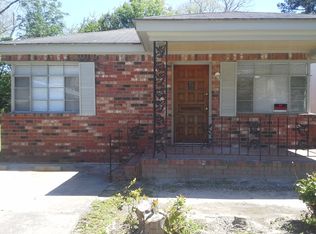 118 McIntyre St, Savannah, GA 31415