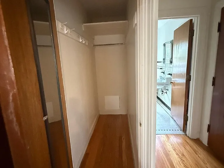 237 McDowell Rd #4 — Photo 17