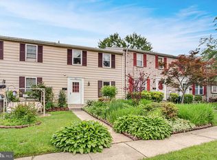 3 Kirwin Ct, Parkville, MD 21234