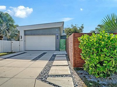 2254 HAWTHORNE STREET, Sarasota, FL, 34239