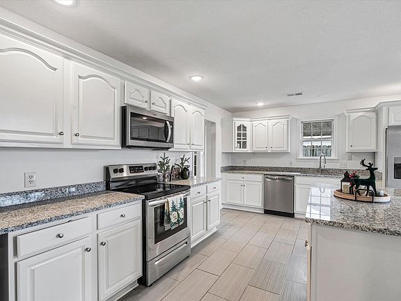 5th image of 4729 Lonoke Ln