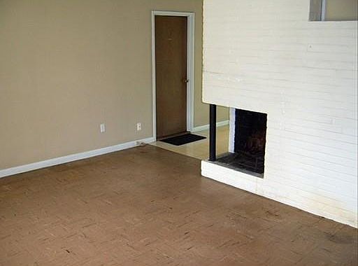 4th image of 11 Bradford St