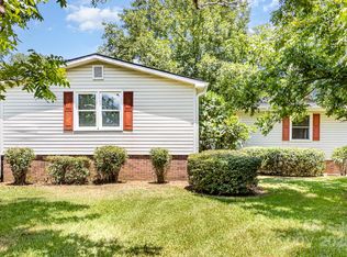 1069 Susan Cir, Rock Hill, SC 29730