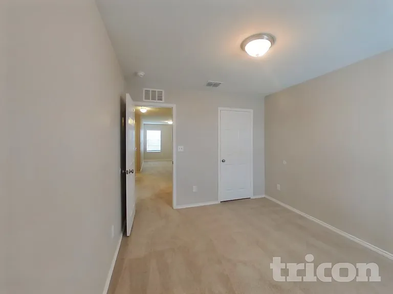 10718 Castello Cyn — Photo 11