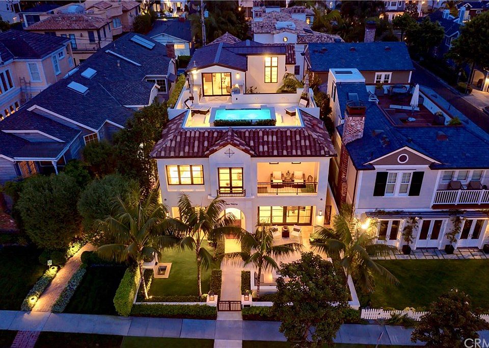 1st image of 230 Heliotrope Ave