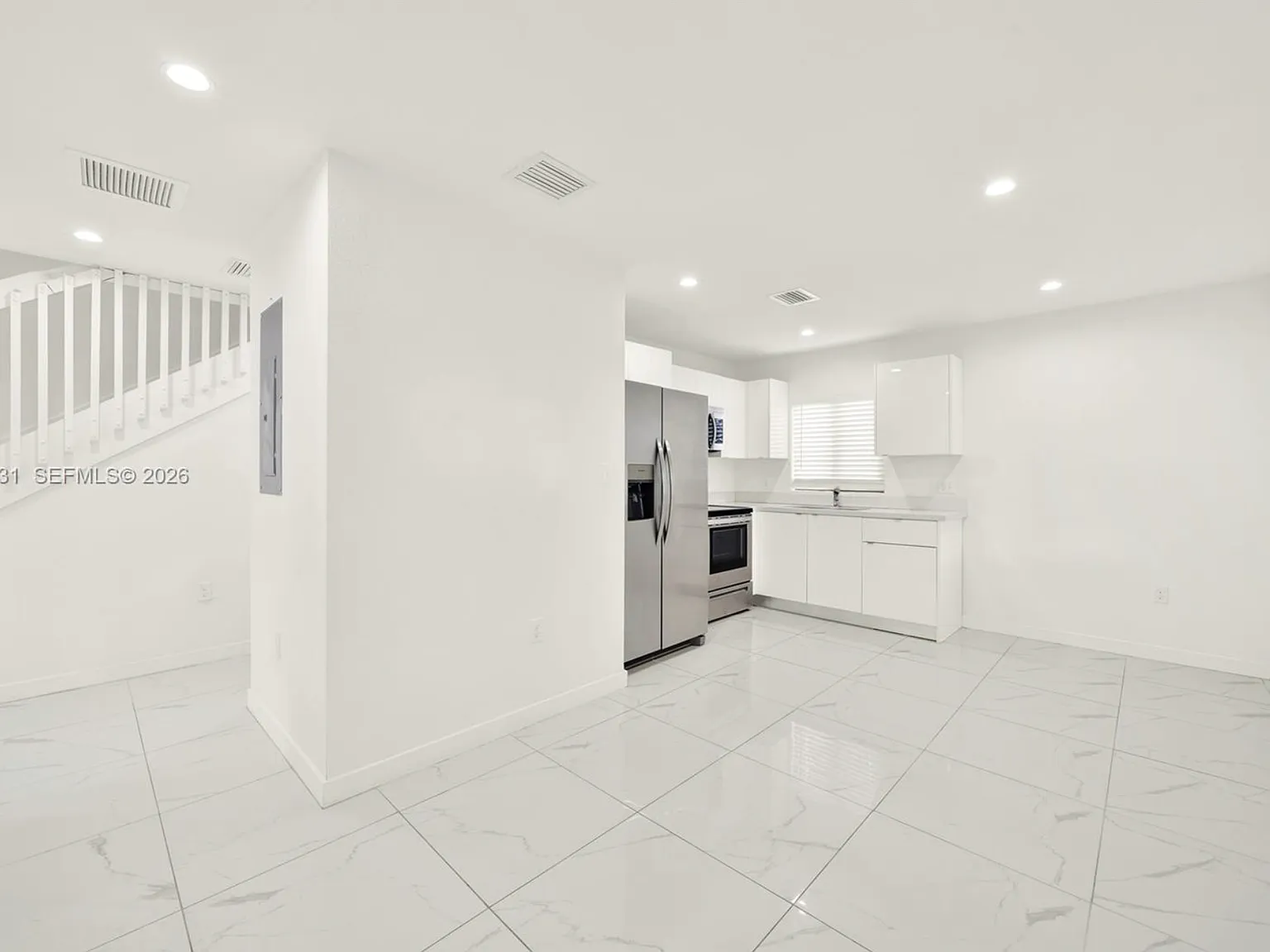 5220 NW 24th Ave — Photo 2