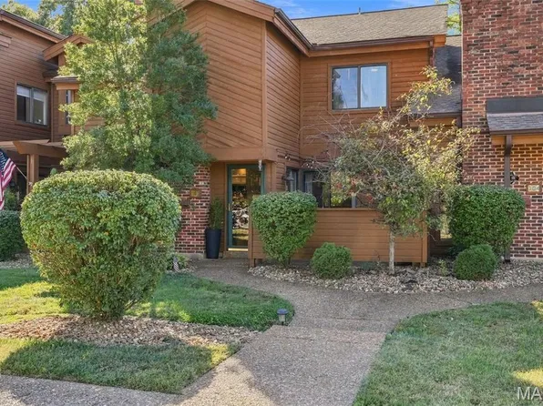 103 Hemingway Ln Unit B, Saint Charles, MO 63304